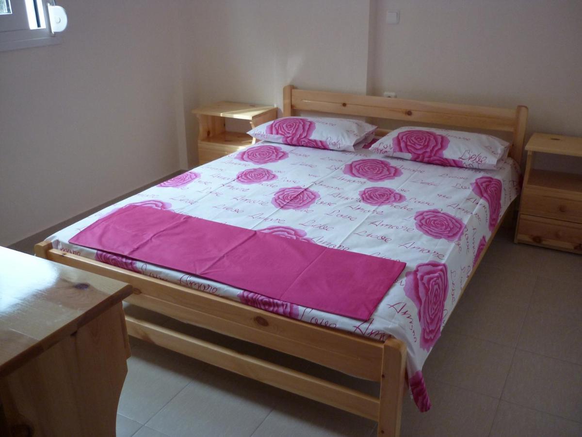 Apartamento Helios Vrasná Habitación foto