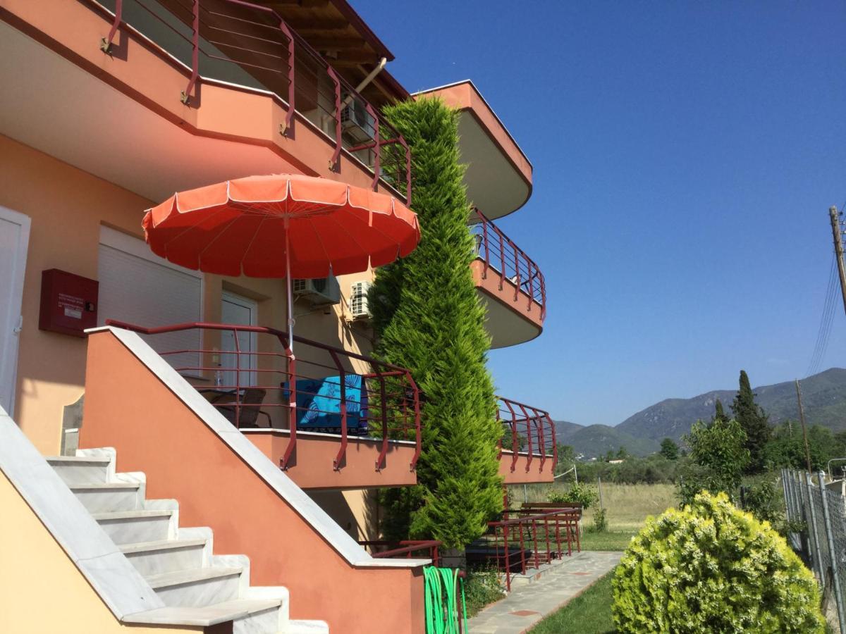Apartamento Helios Vrasná Exterior foto